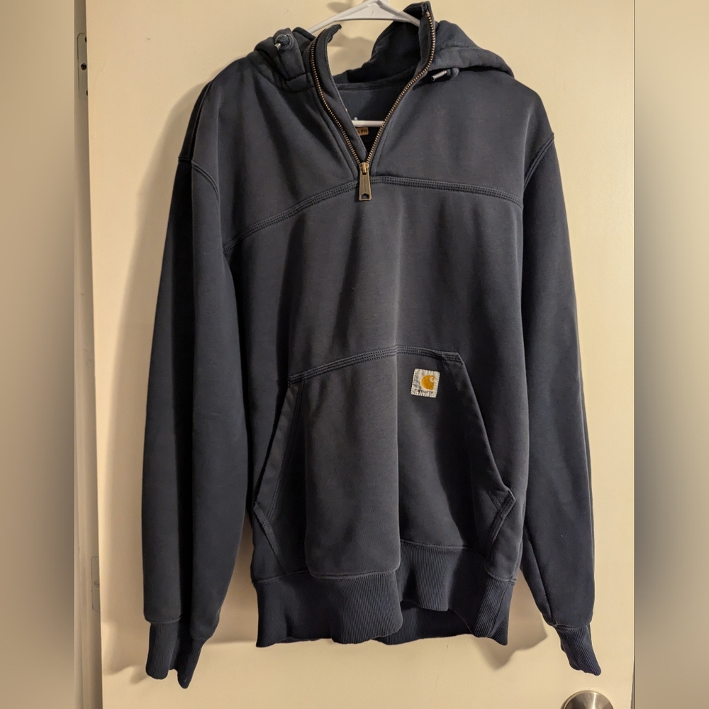 Carhartt hoodie size small